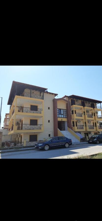Hotel Kosmas Sárti Exterior foto